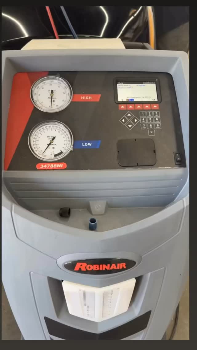 A/C not hitting like it used to? We’ve got you.
We’re running A/C recharge services to get your system blowing cold again before the heat shows up. If your air isn’t as cold, takes forever to cool down, or only works while driving — that’s your vehicle telling you it’s time.
At Massie Auto Repair & Service, we don’t guess. We check pressures, inspect for leaks, and recharge it the right way so you stay comfortable when the temps climb.
Cold air. Done right. Stop by or give us a call.
#autoshop #localbusiness #acrecharge