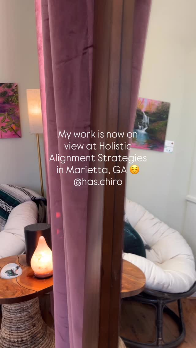 @has.chiro does chiropractic work differently. ✨
🩻The owner @dr.prettystrong addresses nervous system imbalances rather than crunching bones to help your body release what it’s holding and realign itself naturally overtime.
At least that’s my understanding of it 😋
I’m honored to show my work in a such a beautiful healing space tha also happens to coordinate perfectly with the purples in my artworks ☺️😍
Those who are committed to growth 🌱and fascinated by the ways of healing that society has edited out would really enjoy her free community workshops on Thursdays.
Check the @has.chiro website for upcoming events!
#artonview #appalachianartist #mariettaga #networkspinal #rhododendrons