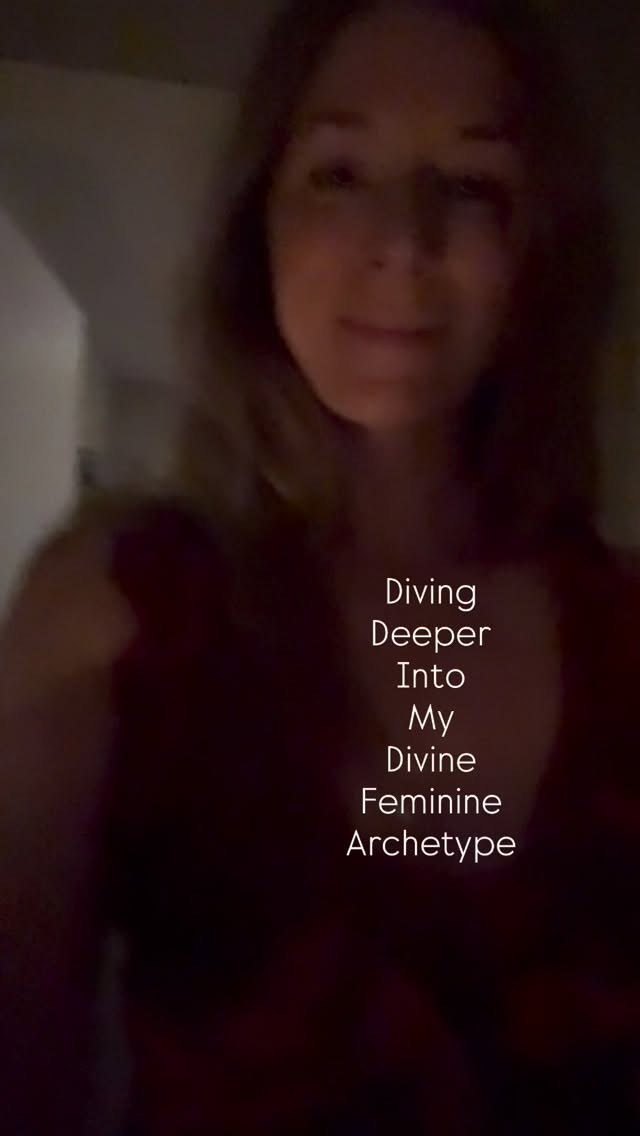 Core Qualities of the Divine Feminine
• Intuition & Inner Knowing – trusting subtle guidance
• Emotional Depth & Compassion – feeling fully without suppression
• Creativity & Flow – creation through expression, not force
• Receptivity & Surrender – allowing rather than controlling
• Embodiment & Sensuality – being fully present in the body
• Cyclical Wisdom – honoring rest, seasons, and natural rhythms
#divine #feminine #guide #creatine #flow