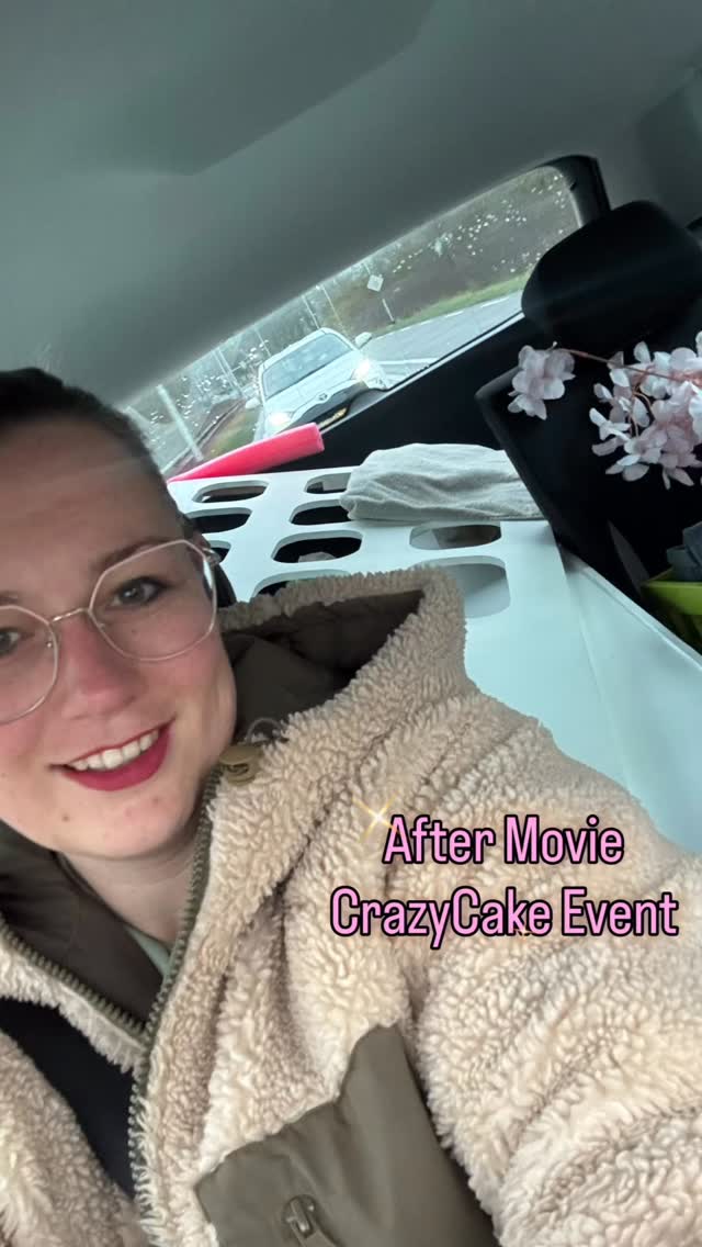 Als jij langs de CakeBar bent geweest… BEDANKT🌸
.
Deze afgelopen dagen waren zo leuk!
Veel Cakejes mogen maken, mooie gesprekken mogen hebben en gezelligheid met mede standhouders
.
.
#cakebar #decakebarvannederland #lovetobakeyou #cakemehappyglutenfree #glutenfreecakebar