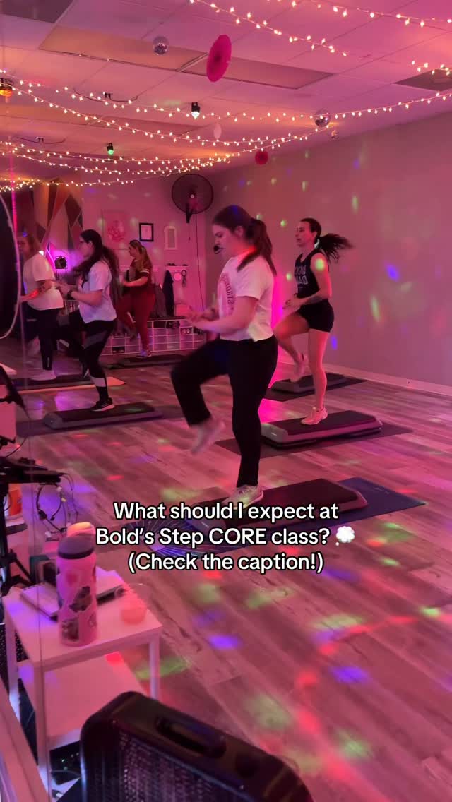 Your fav aerobic step class with a TWIST! 🔥
- Super fun, high energy step routines to your fav songs
- A core set that will leave your abs BURNING and your stabilizer muscles STRONG
- The perfect mixture of fun AND work that never gets boring and always keeps you coming back for more!
This class is modifiable for beginners and advanced athletes! Emily “Katnis”, our ACE certified trainer, is there to help you get a great workout AND have a ton of fun!!
Come step your core strong with us! 💪
Your first class IS FREE! 🔗 in bio!
#dancefitness #stepfitness #corestrength #fitnessgoals #hiramga pauldingcountyga