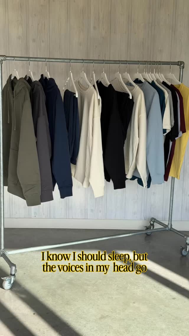 Leverancier in Beeld 🔹 The Untagged Movement
Duurzaam is hier geen extraatje maar een belofte.
The Untagged Movement bewijst dat kwaliteit, comfort en stijl perfect samengaan. Eerlijk over materialen en gemaakt met hergebruik in gedachten.
🔹 Van perfecte fit tot oversized modellen
🔹 Ontworpen volgens Ecodesign principes voor eenvoudiger recyclen aan het einde van de levensduur
🔹 Geen metalen of plastic oogjes of koorduiteinden
🔹 Hoogwaardige metalen rits met lange levensduur, ritstape van gerecycleerd materiaal
🔹 Genaaid met EcoVerde garen van 100% gerecycleerd polyester
🔹 Binnenlabels van 100% gerecycleerd polyester
De collectie is verkrijgbaar in 15 kleuren en in verschillende fits van regular tot loose.
Met The Untagged Movement kies je voor bedrijfskleding die klopt. In uitstraling én in verantwoordelijkheid.
#TheUntaggedMovement #DuurzameBedrijfskleding #InBeeldReclame #Circulair #LogoMetImpact