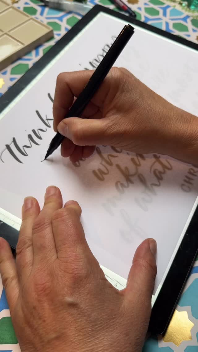 “Think how joyous each and every day could be if you looked for the magic in the ordinary.” Chrissy Halton
A brush pen, some paper, a light pad so I can see my draft version, and taking the time to write out a quote.
I’m always surprised how much calmer everything feels once the spacing settles and the rhythm appears.
If you’ve got brush pens tucked away in a drawer, this is a very good excuse to use them again.
#brushpen #lightpad #calligraphyreel