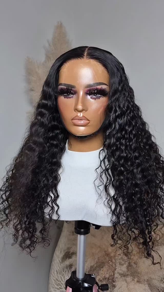 As long as it's within my means I'll try to meet my customers half way.
Custom Deep wave with 5x5 HD.
If you need something made for you and your lifestyle, feel free to reach out.
Not sure what unit will work best for you? Book a consultation.
All links are in the biography ⬆️
@williewigs
#customwig #njwigmaker #closurewigs #curlywigs #gluelesswigs
