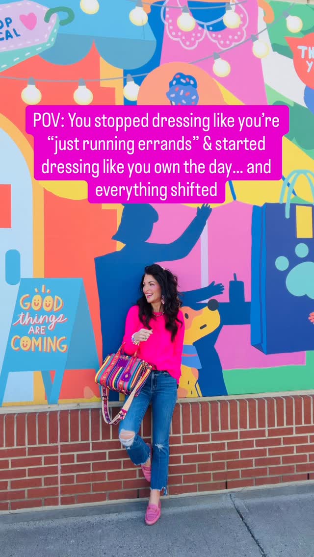 You are never “just running errands”.
You are running your life.
And when you start dressing like your time matters, like your presence matters, like your energy matters…
People respond differently.
You stand taller.�You make decisions faster.�You stop apologizing for taking up space.
It’s never about the outfit.
It’s about alignment.
If you’re tired of dressing for survival mode and ready to dress like the woman you’re becoming, my Style Guide gives you a clear path you can actually execute.
No overwhelm.�No guessing.�Just momentum. 🩷
You don’t need a new life, you need a new lens.
When you dress like it could be the best day of your life, your brain looks for ways to make that reality!
Grab your copy today, Founder’s pricing expires soon ✨