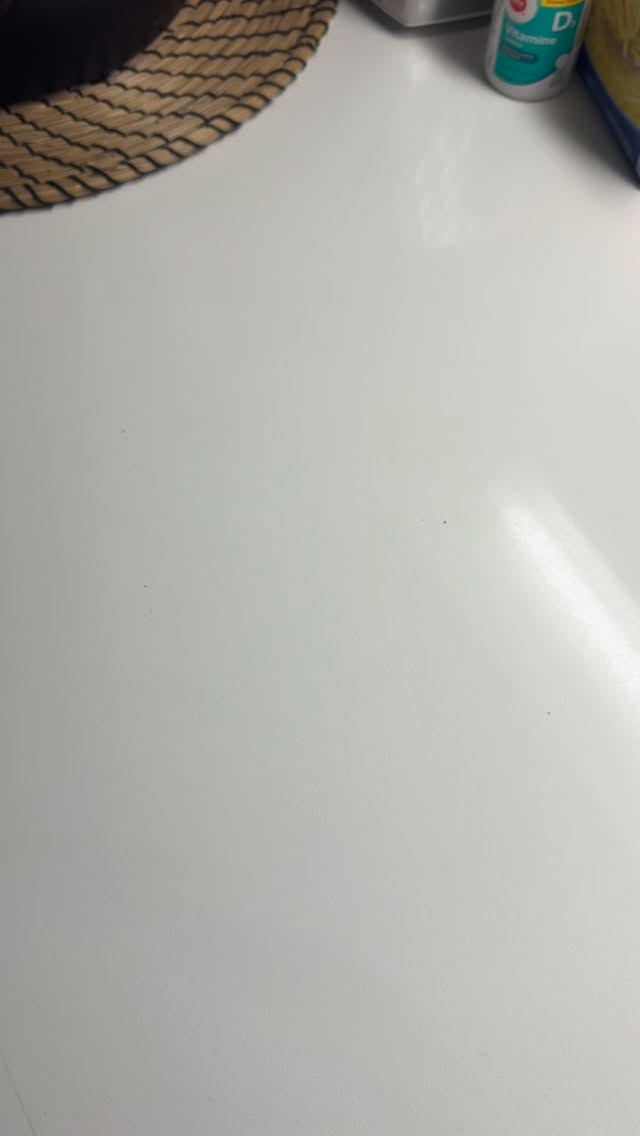 Combo made in heaven. Zaatar hummus with Zaatar pita chips @cedarvalleyinc. Only coconut oil and EVOO here 😊 #lenasdips