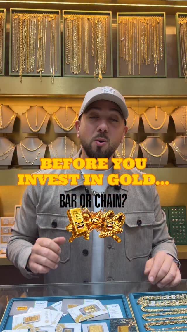 Before you invest in gold…
Ask yourself this first:
Are you buying to wear it?
Or to grow your money?
#goudbaren #herenketting #goldbars #goudwinkelantwerpen #antwerpshopping