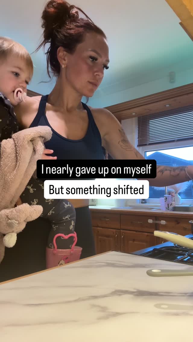 I nearly gave up on myself.
Not on my kids.
Not on my family.
On me.
After my second baby, I was exhausted.
Heavier than I’d ever been.
Living in oversized clothes.
Telling myself it didn’t matter.
And slowly… I started accepting it.
“This is just mum life.”
“This is what happens.”
“I don’t have time.”
But deep down, I wasn’t happy.
And the worst part?
I stopped believing I could change it.
That’s the scary place.
When you don’t even try anymore.
When you pretend you don’t care.
When you laugh it off.
When you say, “It is what it is.”
But something shifted.
It wasn’t motivation.
It wasn’t a dramatic before-and-after moment.
It was a quiet decision.
I’m not giving up on me.
Not because I hated my body.
But because I missed feeling strong.
Confident.
In control.
So I stopped looking for quick fixes.
Stopped trying to overhaul everything.
Stopped quitting after one bad day.
I started small.
20 minute workouts.
More steps.
Protein.
Consistency.
Nothing fancy.
Just effort.
And that’s when I realised…
I was never stuck.
I was just waiting for perfect.
If you’re in that place right now —
Where you’re tired of starting over…
Where you’re close to accepting it…
Don’t.
You are not done.
You are not stuck.
And this is not permanent.
Comment “NOT DONE” if you’re choosing yourself again.
#motherhoodthroughig
Save this for the days you feel like quitting.
And follow @clfitnesscoaching for real mum-to-mum support — no fluff, no extremes, just consistency that works 🔥🤍
#motherhoodjourney #confidence #fitnessjourney #growth