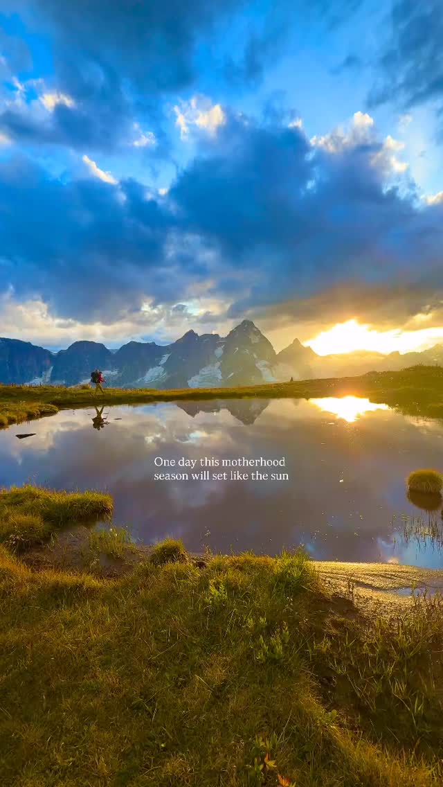 The now, the present is what we have with our kids.
Nature helps us shift away from the chaos and truly connect with our kids. Backcountry trips take the noise away.
Each getaway we host, we set an intention with a sunset. I know we never get to return to this moment but we have a chance to find the present moment now.
Step into nature, connect, and feel the depth of gratitude overcome you. Parenthood outdoors is a gift. They’re reaching for your hand to guide them so let nature in to help you.
#motherhoodoutdoors #parenthoodoutdoors