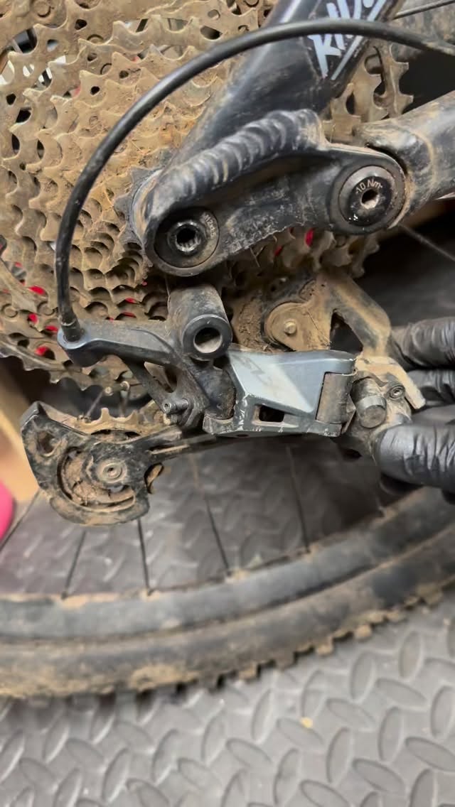 Workshop life.
#bikesofinstagram
#bikeshopbingo
#bikeshop
#ebike