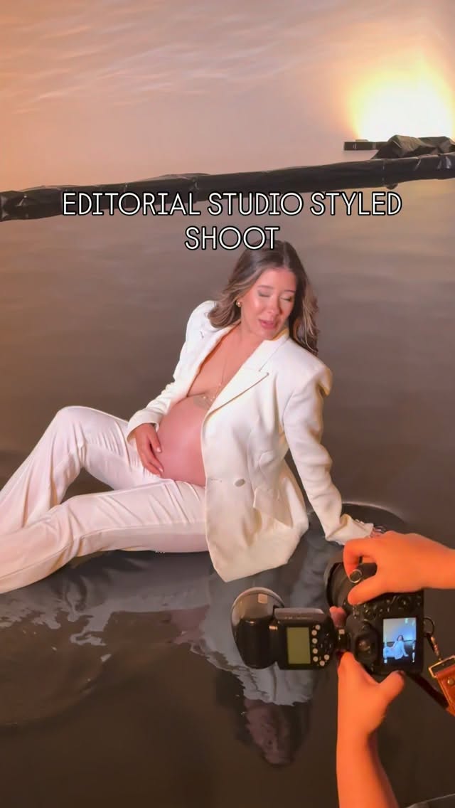 500 comments and we will do a round 2 👀 Still can’t believe we built this 14 foot wide water pool in our Jacksonville studio 🌊. Ofcourse if we do bring this back it will be even better than the last! What y’all think ?
Vote below! Tag your photo or film friend!
#jacksonville #jacksonvillestudio #photography #styledshoot