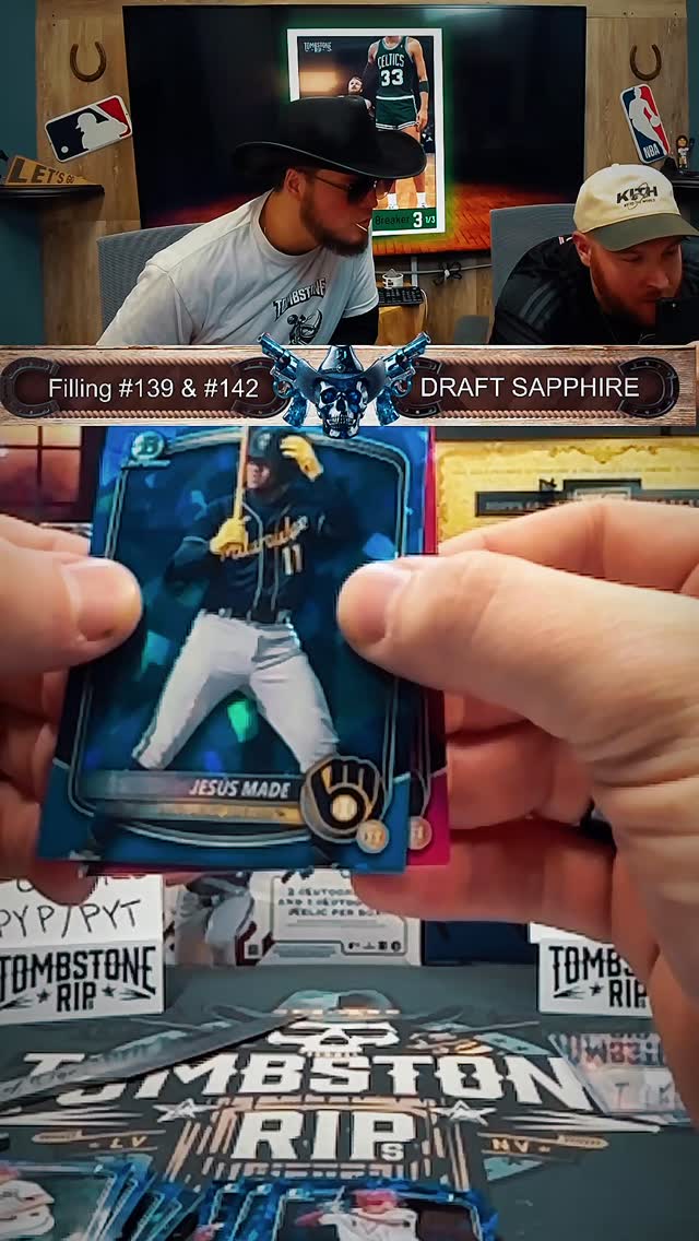 WHO DOES IT BETTER HONESTLY?!?!
GAVIN KILEN PAD AUTO 1/1