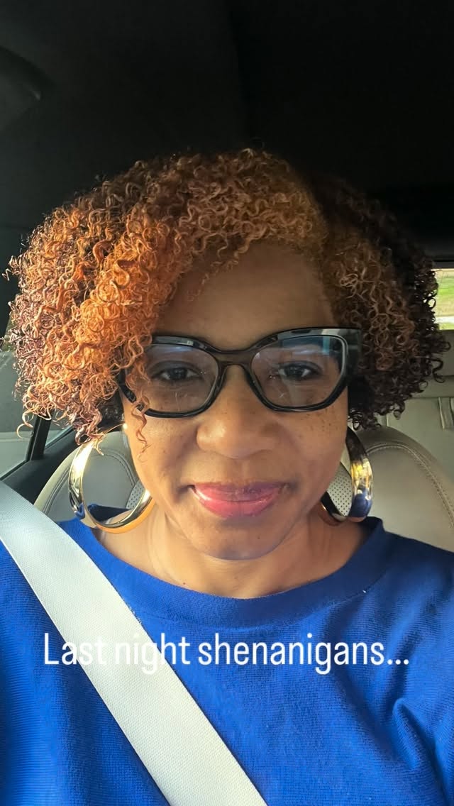 It is so easy to get caught up in the mundane schedule of life. Wake up, go to work, come home or walk into the kitchen for my #wfh folks #iykyk, cook dinner etc., shower, sleep #rinseandrepeat do it all again tomorrow. Cultivating balance is important. Besides the game is always a good time! 🤩
.
Showing up, and being present is where life’s found. 😉xoxo
.
#lastnightshenanigans #orlandomagic