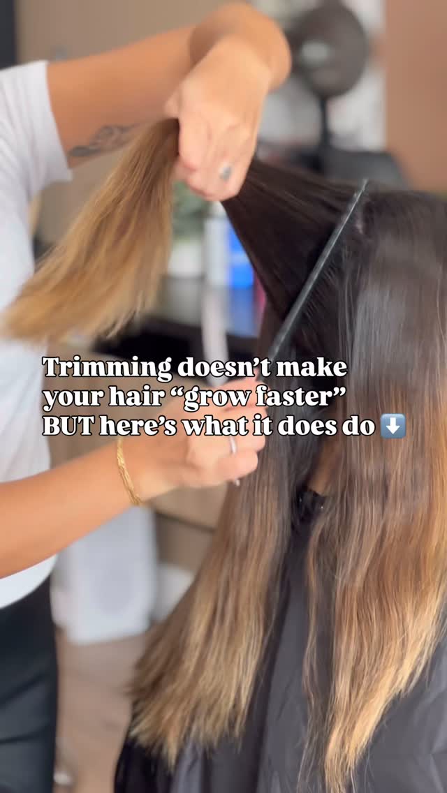 Trims don’t change growth rate. 🚫 But they do prevent: 👇
✂️ Split ends
✂️ Thin ends
✂️ Breakage that destroys noticeable growth
✂️ Uneven length
Which means you actually KEEP the hair you grow, building maintainable length.
Retention is the real secret to long hair. 🔐✨
Schedule now, thank us later. ♥️
.
.
.
.
#artehairstudio #bellevuehairstylist #pnwhair #bellevuewa #trims