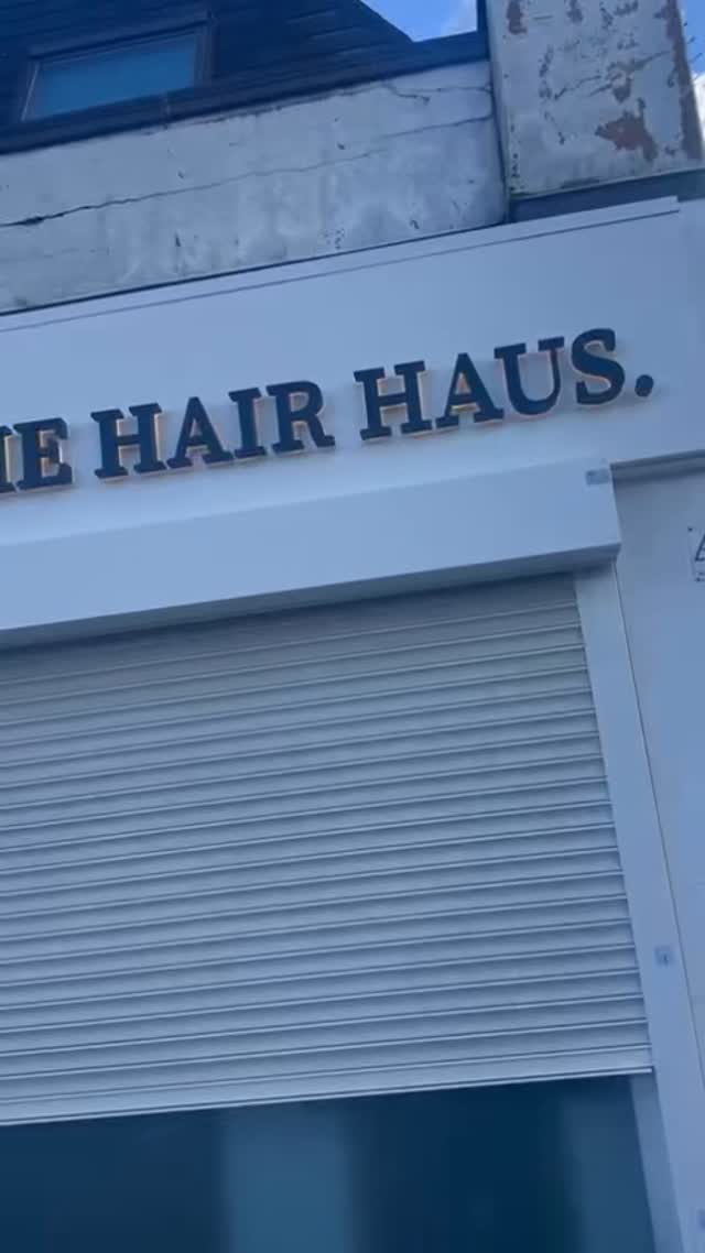 This feels like growth 🥹
Here’s to more hair, more content, and caring a little less about looking “perfect” 🤍 #salon #girlpower #thehairhaus