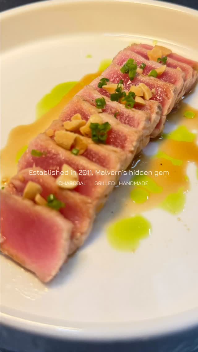 Charcoal grilled yellowfin tuna, sliced to perfection.
Simple ingredients. Honest flavour.
📍Bellezza – Malvern
Proudly serving the community since 2011.
#malvernrestaurants
#MelbourneFood
#CharcoalGrill
#MelbourneDining
#HiddenGemMelbourne