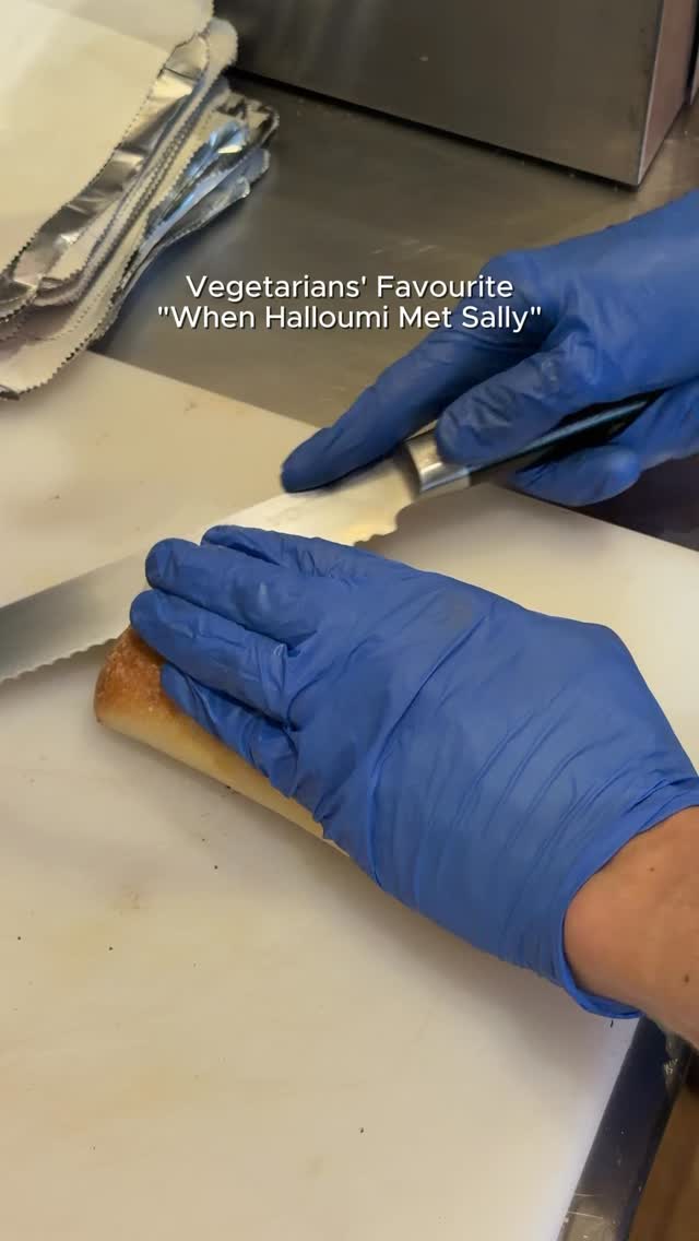 When Halloumi Met Sally 🧡
“I’ll have what she’s having…” 😌
One of our most loved vegetarian sandwiches!! A love story starring halloumi, roasted red peppers, falafel & houmous 🫶
Choice of Ciabatta | Focaccia | Wrap
#chillibs #brunchinhitchin #hitchineats #chillibhitchin #hitchincafe