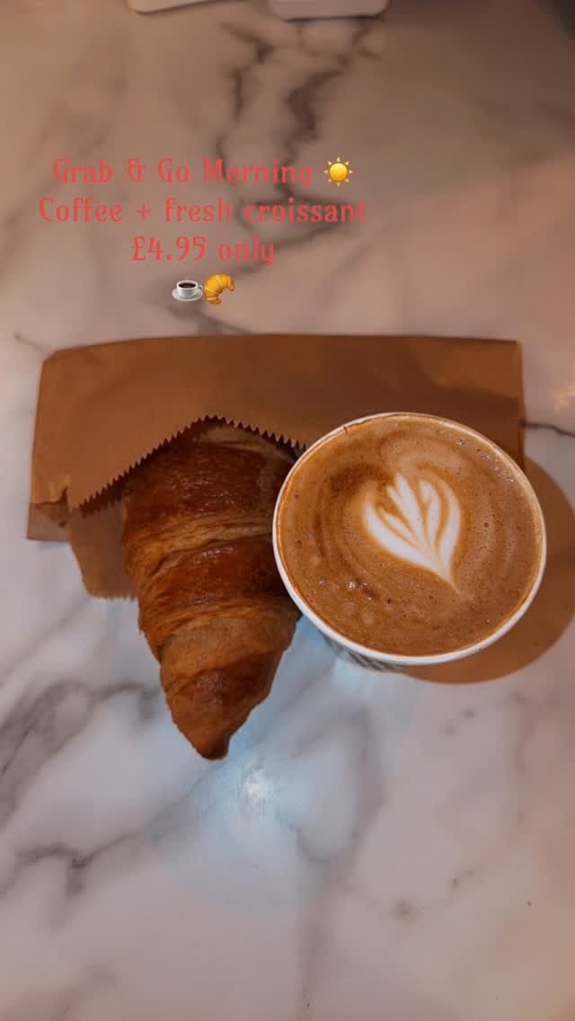 Grab & Go Morning ☀️
Coffee + fresh croissant
£4.95 only
No fuss. No waiting.
Just proper coffee and a warm start to your day. ☕🥐
Available before 11am.
Cup of Joy — East Finchley ✨