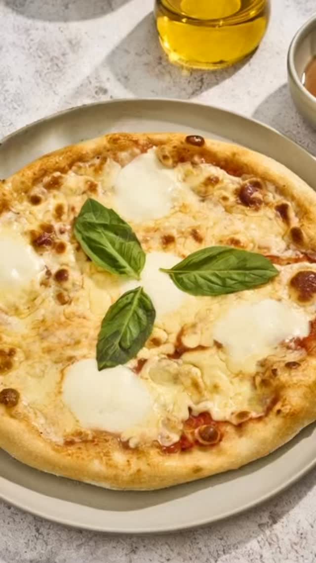 Extra pesto por favor. Bitta Pizza Vibes. 🤤
#bittapizza #coolpizza #fridaypizza