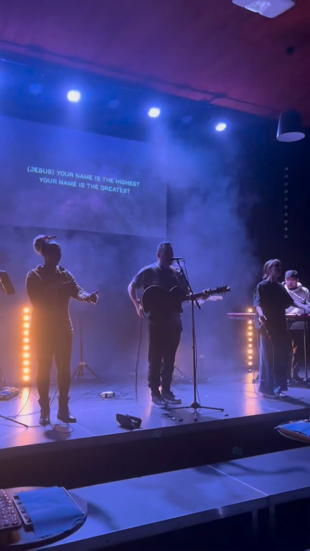 Upperroom…
Wooaaahhh 🔥
Were you there last night? Describe it in 3 words for anyone who couldn’t make it… 👇🏼
More clips and pics to come throughout the week
#upperroom #homechurch #worship #glasgowchurch #scotland