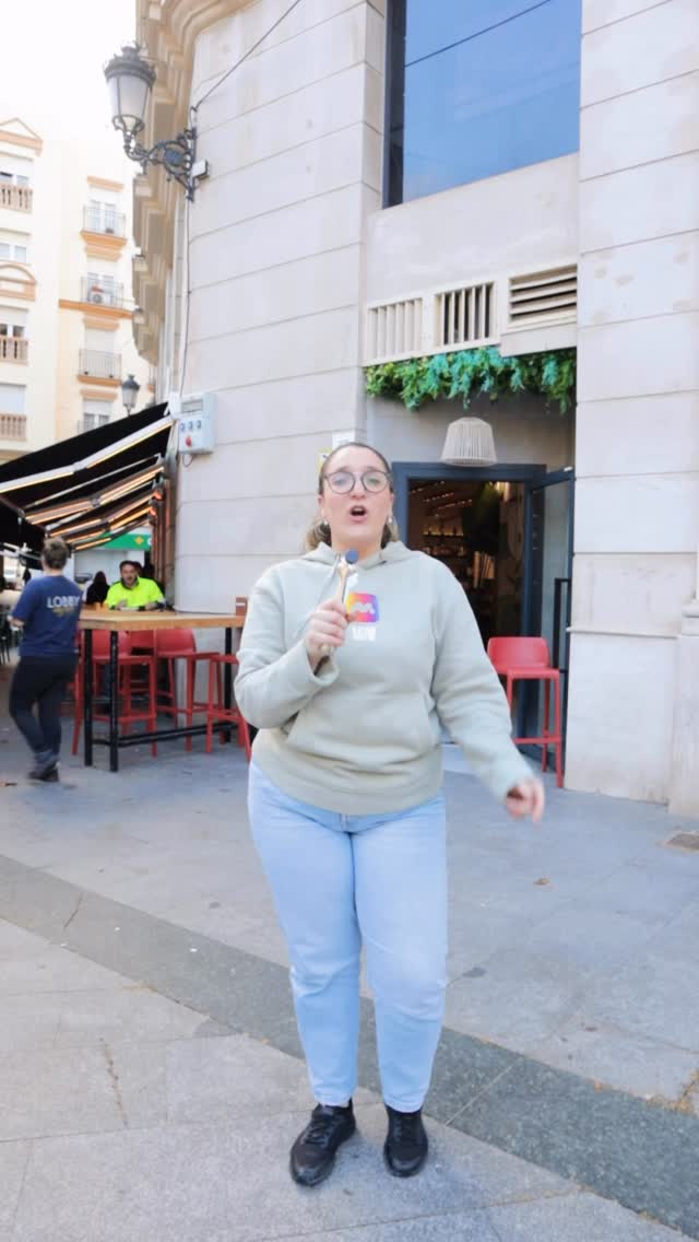 Vamos a tener que tomar medidas 😡😡😡
📍 Plaza de la Iglesia, La Línea
📲 856 159 168
#copas #lalinea #merienda #coctel #campodegibraltar