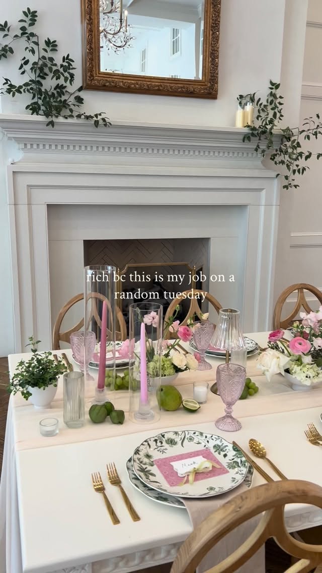 Blessed beyond blessed
#utahweddingflorist #weddinginspiration #floral #florist #weddingflorals