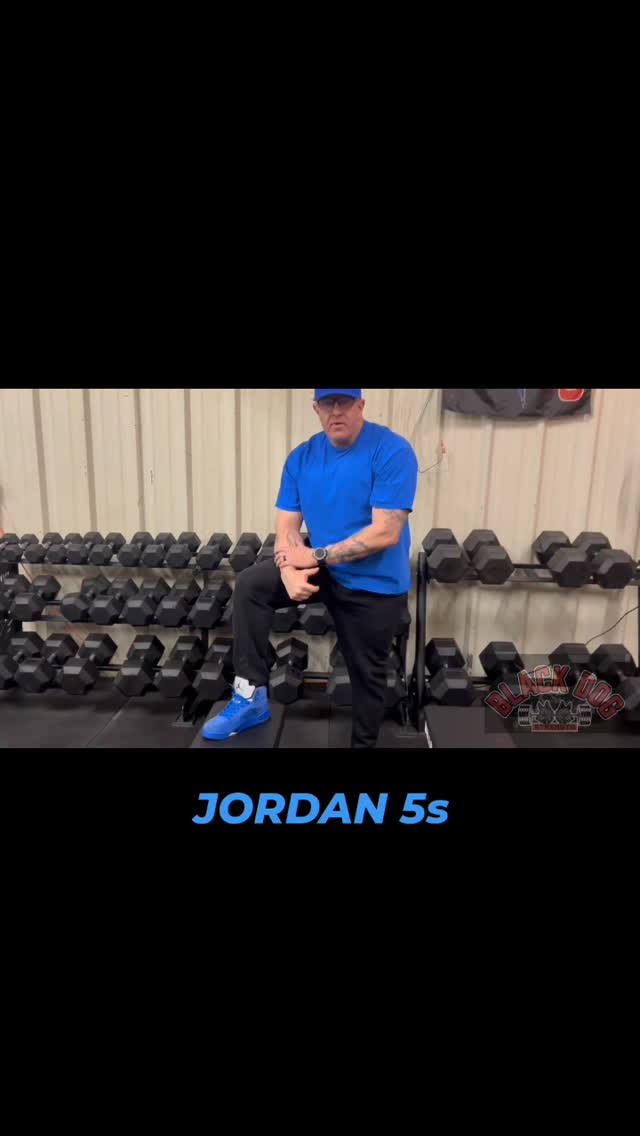 FRIDAYS SHOE OF THE DAY
JORDAN 5 - BLUE SUEDE
Jordan's are always a good idea!
Which Jordan's are your all-time favorite?
#jordans #gymvibes #fridayvibes #basketball #sneakersaddict