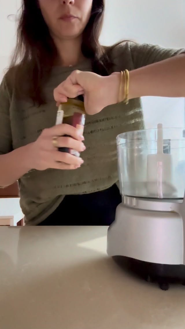 Pomodori secchi sott’olio di oliva… 🍅
#recipe #vegetarian #pasta #sundriedtomatoes #pomodori