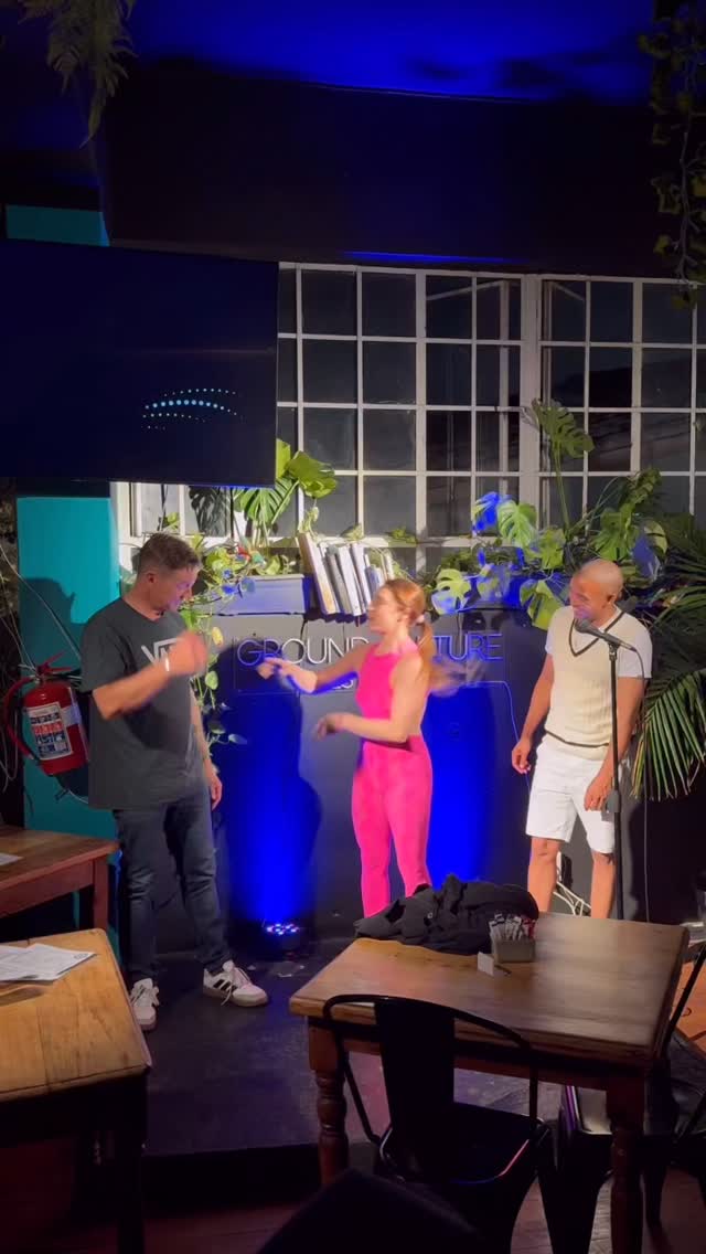 A few weeks back, in Cape Town!
Thanks for letting me do my crazy thing and the audience for being such great sports! This was so much fun.