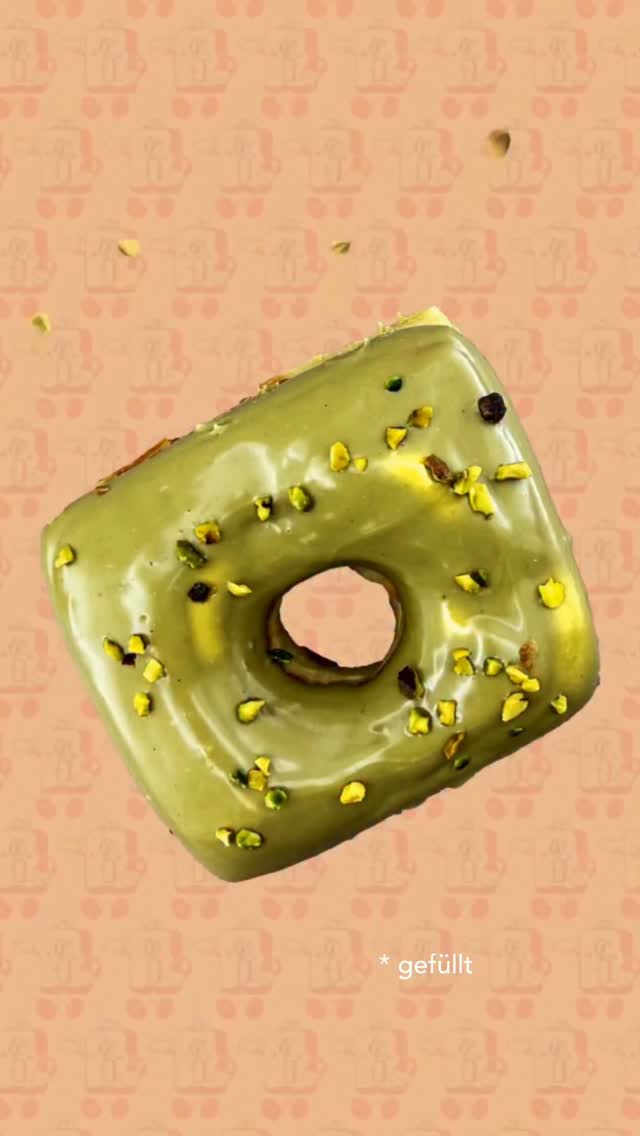 🎊 Donut-Wochen bei Raisch
Nicht rund. Nicht gewöhnlich.
Unsere Donuts sind viereckig – und genau das macht sie so besonders: mehr Teig, mehr Füllung, mehr Genuss.
Diese Sorten warten auf euch:
✨ Raisch’s Pistaziendonut – cremig, mit feiner Pistaziennote gefüllt.
🍫 Raisch’s Donut Dunkel – schokoladig, intensiv & ungefüllt purer Geschmack.
🍮 Raisch’s Puddingdonut – mit Pudding gefüllt, vollmundig & herrlich saftig
Und jetzt wird’s noch besser 👇🏼
🎉 6 + 1 Aktion
Beim Kauf von 6 Donuts bekommt ihr den 7. Donut Dunkel gratis dazu.
Perfekt zum Teilen.
Oder einfach alle selbst genießen. 😉
#donut #baeckereiraisch #donutlove #konditorei #handwerk