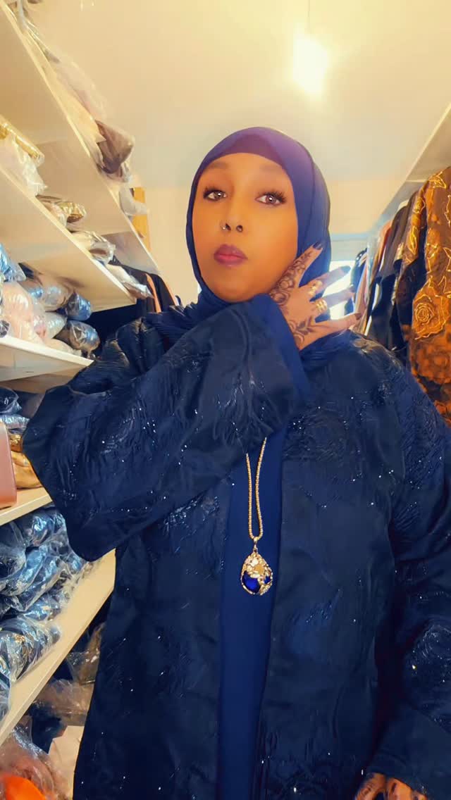 Luxury and timeless Elegance abaya's
For more go to the link in my bio ✨️
#hijabi #fyp #somalisocialmedia