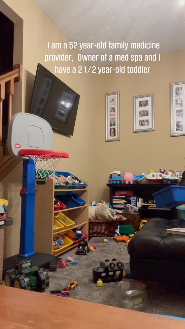 Balancing a career, running Handcrafted Aesthetics, and prioritizing family is no small task. #motherhood #womenceo #medspa