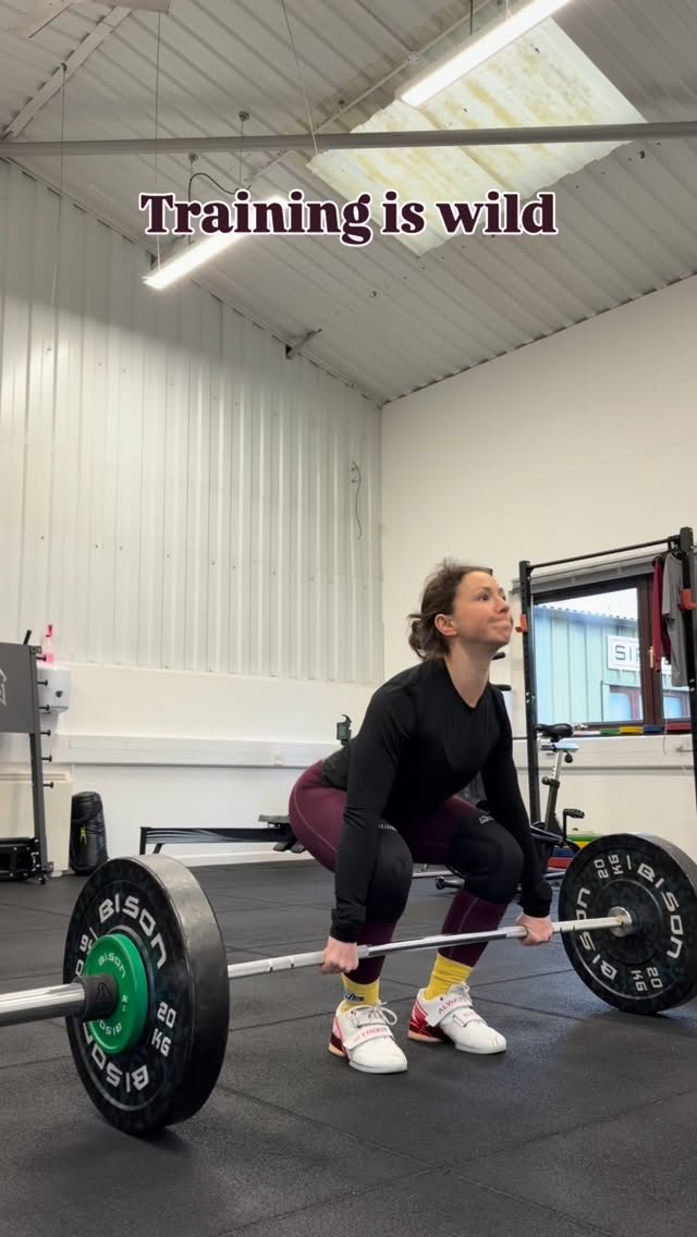 We all have bad training days, but how you deal with them and approach the next session is what really matters.
Did training not go your way because of sleep, stress, hydration, fuel? Maybe you just weren’t focused or warmed up enough? Either way, check in with yourself and see what you can change for the next session. Holding on to the negativity from one session to the next isn’t going to get you anywhere. You haven’t failed in training. You’re still moving the goalpost with every session you show up to.
I couldn’t even jerk 57kg with any stability because I wasn’t fuelled enough and my head wasn’t in the room. The next day I made sure I’d eaten enough carbs going in to the session, drilled my positions and took time to warm up to my working weights. Bam. PB.
Failure is just as important.
#longgametraining #weightlifting #newbury #hungerford #personaltrainer