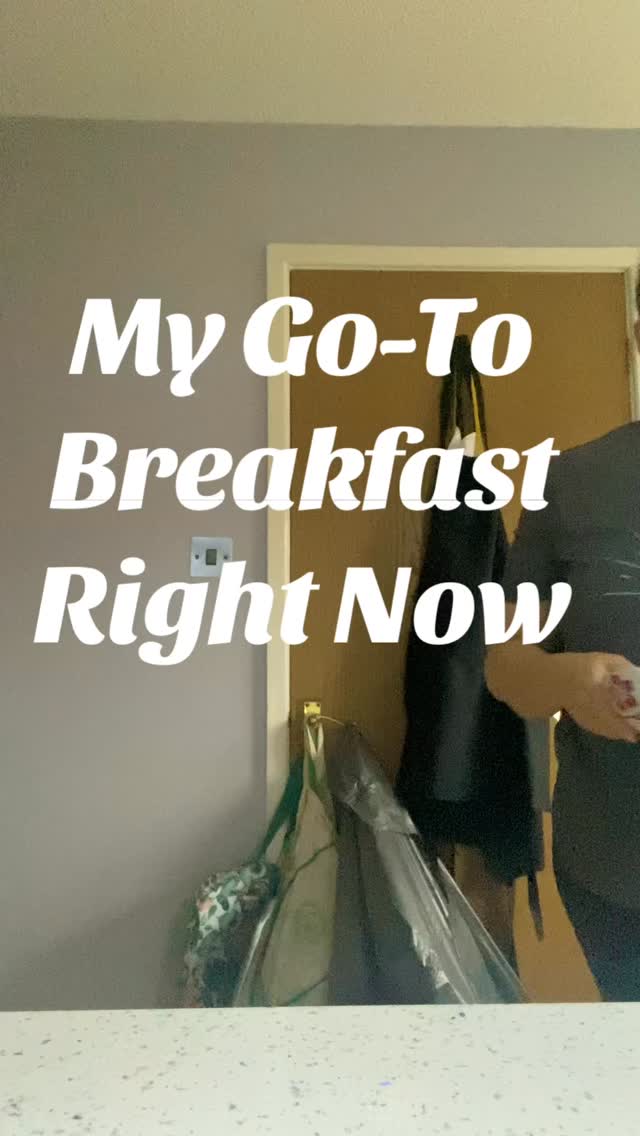 This is my “I refuse to make decisions before 9am” breakfast.
No creativity.�No overthinking.
�Just something that fuels me and moves on.
Add a banana. Add cinnamon. Suddenly it’s interesting. 🍌✨
And yes, this was taken with my front camera 🎥🤪
#EasyBreakfast #HealthyRoutine #HabitStacking #WellnessJourney #SchoolOfFulfilment