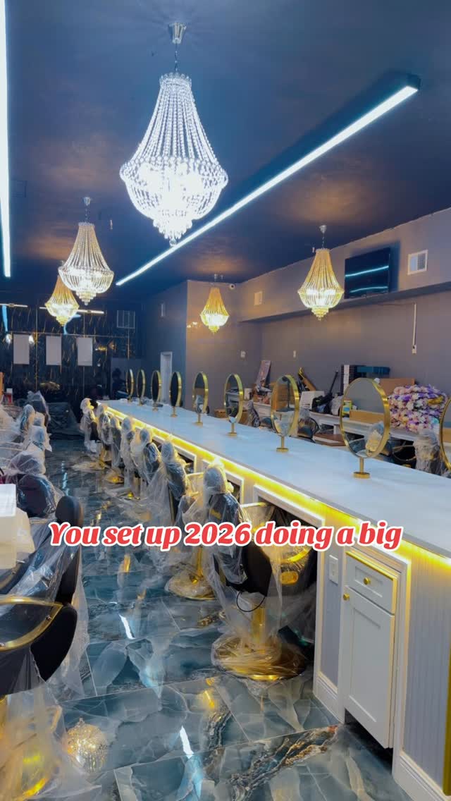 2026 BIG ANNOUNCEMENT 🚨
No more waiting.
No more long lines.
100+ chairs available!
Get your braids done IN & OUT at our African Braiding Shop in Orlando.
✅ 24 Hours
✅ No Appointment Required
✅ Walk-Ins Welcome
Be ready, we’re moving  back to same  location next week! 🎉
We can’t wait to serve you bigger and better!