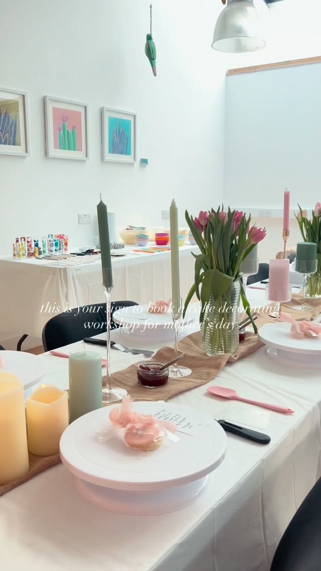 all mums love to bake right? 🍰🍯🌸
join a wholesome cake decorating workshop with meeee to celebrate your ladies 🩷
Gift Vouchers with gift wrap available at no extra charge ✨
🌸 Saturday 14th or 21st March
🌸 6:30-8:30
🌸 at @curiositycornerplay
Tickets can be bought via my website! Link in my bio ✨
See you there!