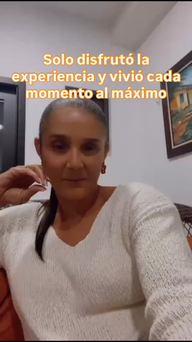 Caminar el Camino de Santiago era uno de sus sueños más grandes.
Gracias a Descubre Más, no tuvo que preocuparse por nada: traslados, alojamiento, rutas… todo estaba organizado.
Lo único que hizo fue disfrutar de cada momento y vivir una experiencia inolvidable.
Tú también puedes hacerlo. Descubre más y haz tu Camino único.
#CaminoDeSantiago #Viajes #ExperienciaÚnica #DescubreMás