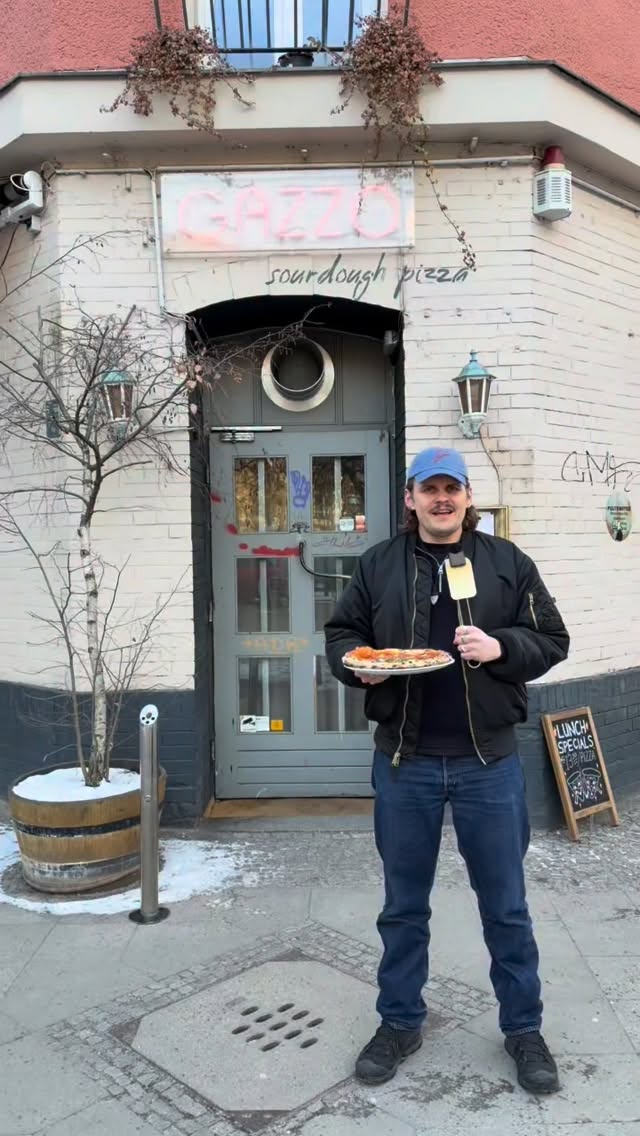 Most pizzas now cost €14,50 or less 😘 Here is one of the pizzas from our new menu 🍕