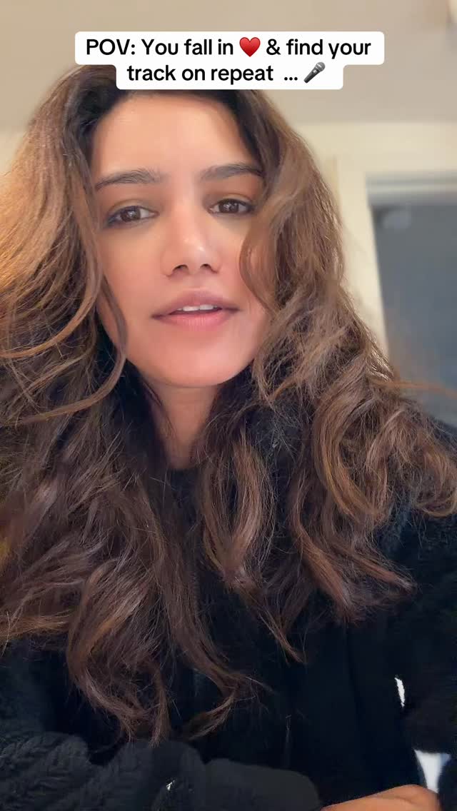 Manifest in ♥️ by already being in ♥️ with YOURSELF.
How would it feel to already have the love?
What would you do differently?
Do you feel an energy around you?
Get into the state and play your romantic tracks 💗
P.S. I sometimes wonder why I wasn’t a performer 😂
#manifestinglove #punjaban #punjabi #fyifact #bhangralover