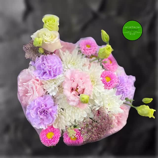 Don’t forget something sweet for someone special #huntershillflorist #woolwichflorist #flowerssaymorethanwords #gladesvilleflorist #sweet