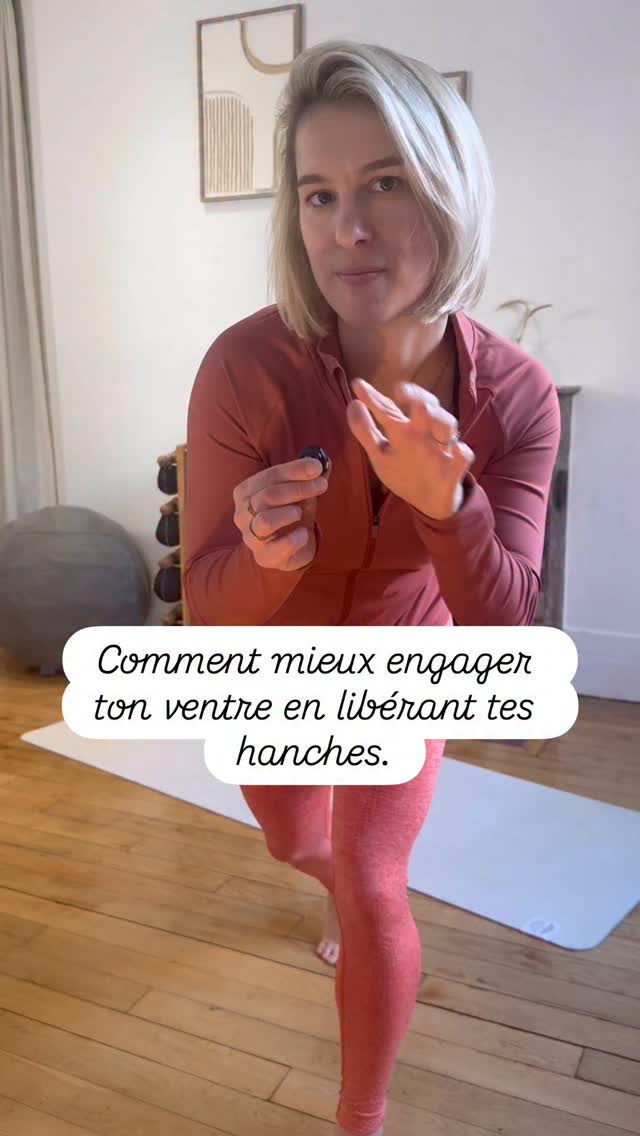 Les filles, vous avez sûrement déjà entendu ce terme, mais savez-vous pourquoi c’est devenu indispensable dans votre routine ?
La mobilité, c’est tout simplement la capacité de vos articulations à bouger sur toute leur amplitude, de manière fluide et sans aucune douleur.
Pourquoi l’intégrer à votre quotidien ?
• 🚀 Pour de meilleurs résultats : En retrouvant toute l’amplitude de vos mouvements, vous rendez chaque exercice de sport beaucoup plus efficace.
• 🛡️ Pour protéger vos articulations : Travailler votre mobilité aide à soulager les tensions au niveau du dos et des genoux.
• 🔥 Pour un ventre qui s’engage vraiment : C’est le point clé ! En libérant l’espace au niveau du tronc et du bassin, vous permettez à votre sangle abdominale de se contracter correctement et de travailler en profondeur.
La mobilité, c’est donner à votre corps les moyens de bouger comme il est censé le faire, naturellement et sans blocages.
On commence à débloquer tout ça ?
💪🏻 D’ailleurs, c’est une étape que je ne saute jamais : on travaille systématiquement la mobilité en début de chaque cours pour préparer votre corps au mieux !
Envie de tester ? Commente COACHING sous ce réel et je t’envoie toutes les infos sur mes cours en petit groupe ! 👇
#Mobilité #sport #women