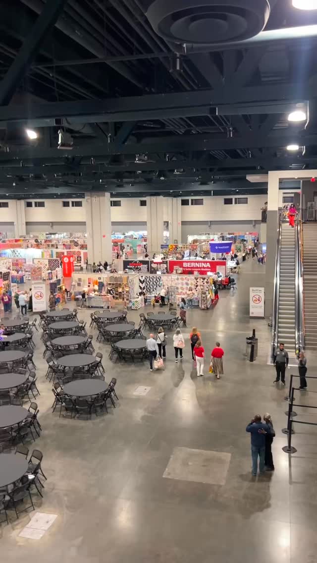 Quilt Con Day 1 recap!!
#nycquilter #quiltersofinstagram #customquilts #quiltcon #quiltcon2026