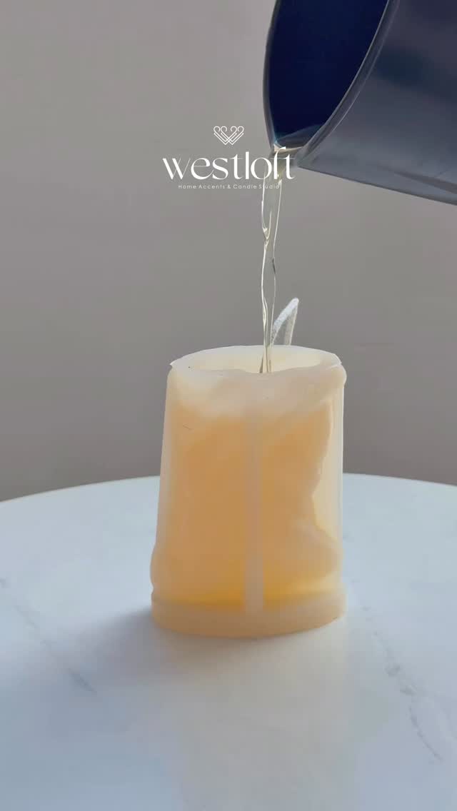 Aesthetic candle to elevate any space!
👉 click the link in bio to shop
#giftideas #homedecor #partyfavors #candles #handmade