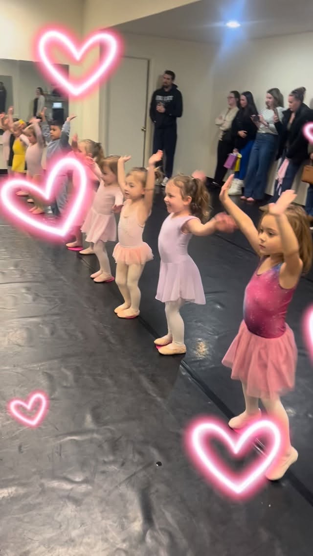 Cuteness overload! Keep your eye out for our Summer Camp registration happening soon! 🤩✨