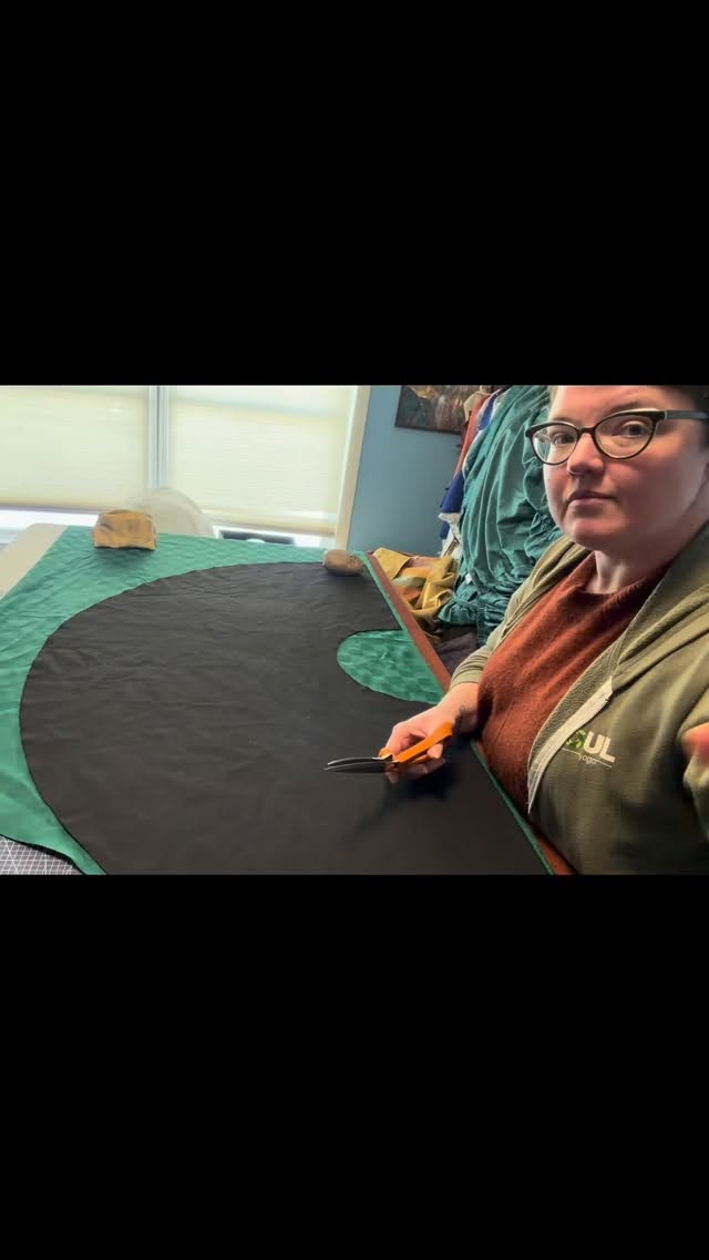 New video wherein I ask you to excuse my mess while I cut skirts.