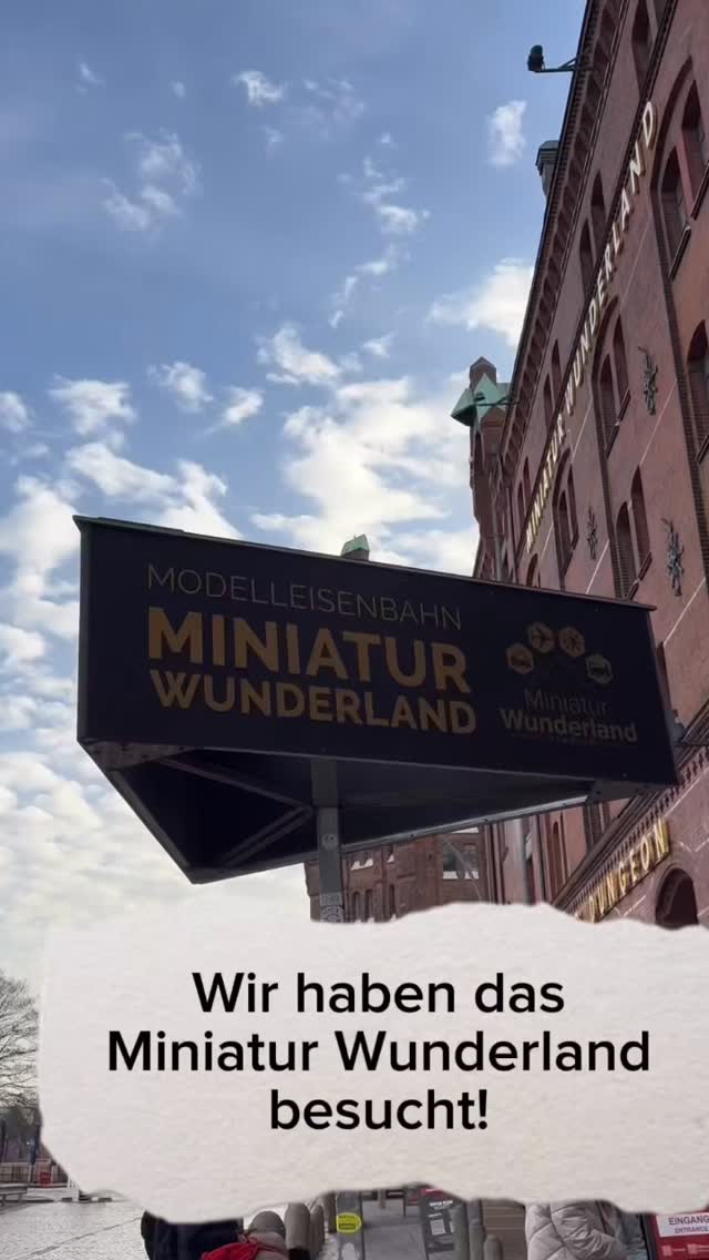 Ein Tag voller Entdeckungen! Wir haben das Miniatur Wunderland besucht – von Hamburg bis Amerika in nur wenigen Schritten. Einmal um die Welt… im Mini-Format! 🌍
#miniaturwunderland #hamburg #kita #modelleisenbahn #miniature