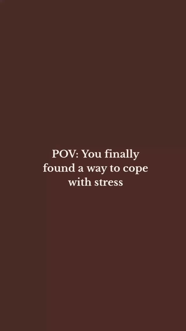 What is your way to cope with stress ? Share in the comments 👇
Ours is a facial 🧖♀️at Laya 🌿