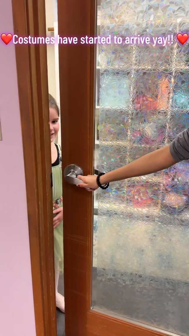 ✨ The magic is starting to arrive! ✨
Costumes are officially coming in and we couldn’t be more excited! Seeing each dancer’s look come to life means performance season is right around the corner 🎭💫
We can’t wait for our dancers to step on stage feeling confident, sparkly, and performance-ready. The countdown has begun!
#CostumeArrival #DanceSeason #PerformanceReady #DancersInTheMaking #RecitalCountdown DanceLife StudioExcitement DestinationDance MomentumDanceAcademy DanceFamily