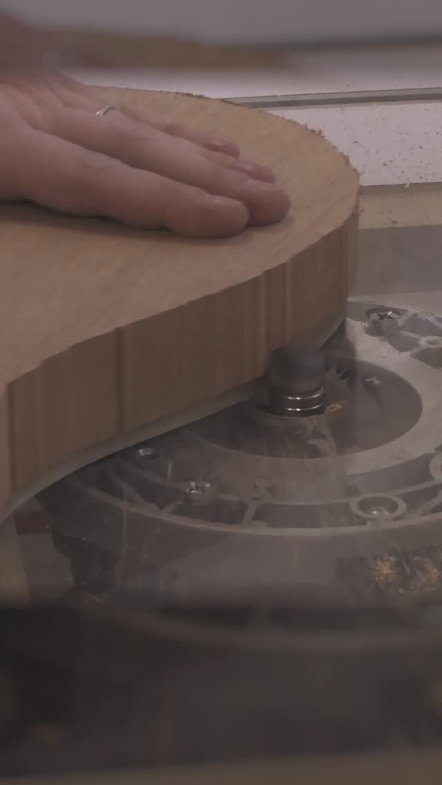 Remember your router table safety kids!
I admit to finding router tables terrifying, but being scared of a tool will usually end in mistakes at best and lost digits at worst.
Learn to use tools and respect the way they work to keep you and your work safe👌🏻
Full videos and more on my Patreon
#ipguitars #guitarbuilder #woodworking #woodworkingtips #router
