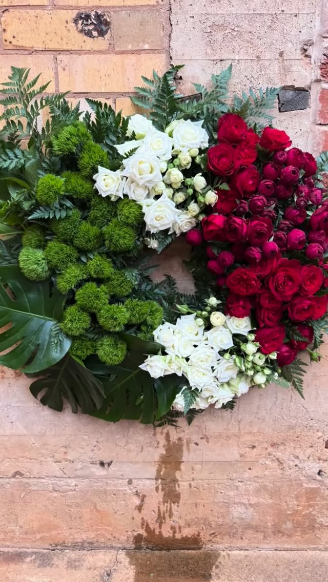 rip Sam 🕊️🤎
“you will be missed always”
“those we love don’t go away they walk beside us everyday”
it was an honor🤎
floral tributes are deeply personal, focused on cherished memories, lasting impact and love🕊️